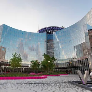 Park By Radisson West Hotel