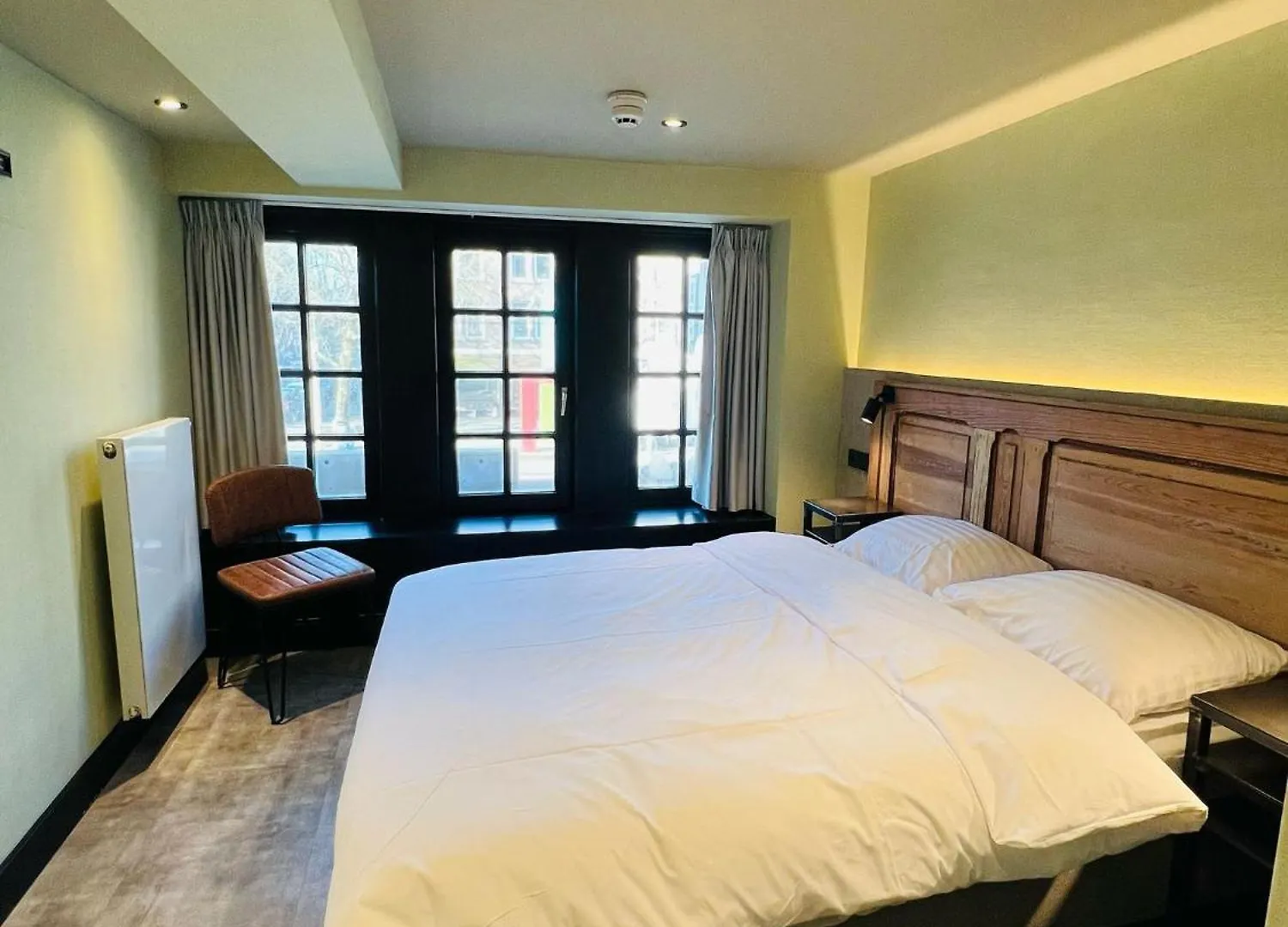 Amigo Hotel Amsterdam 2*,  Netherlands